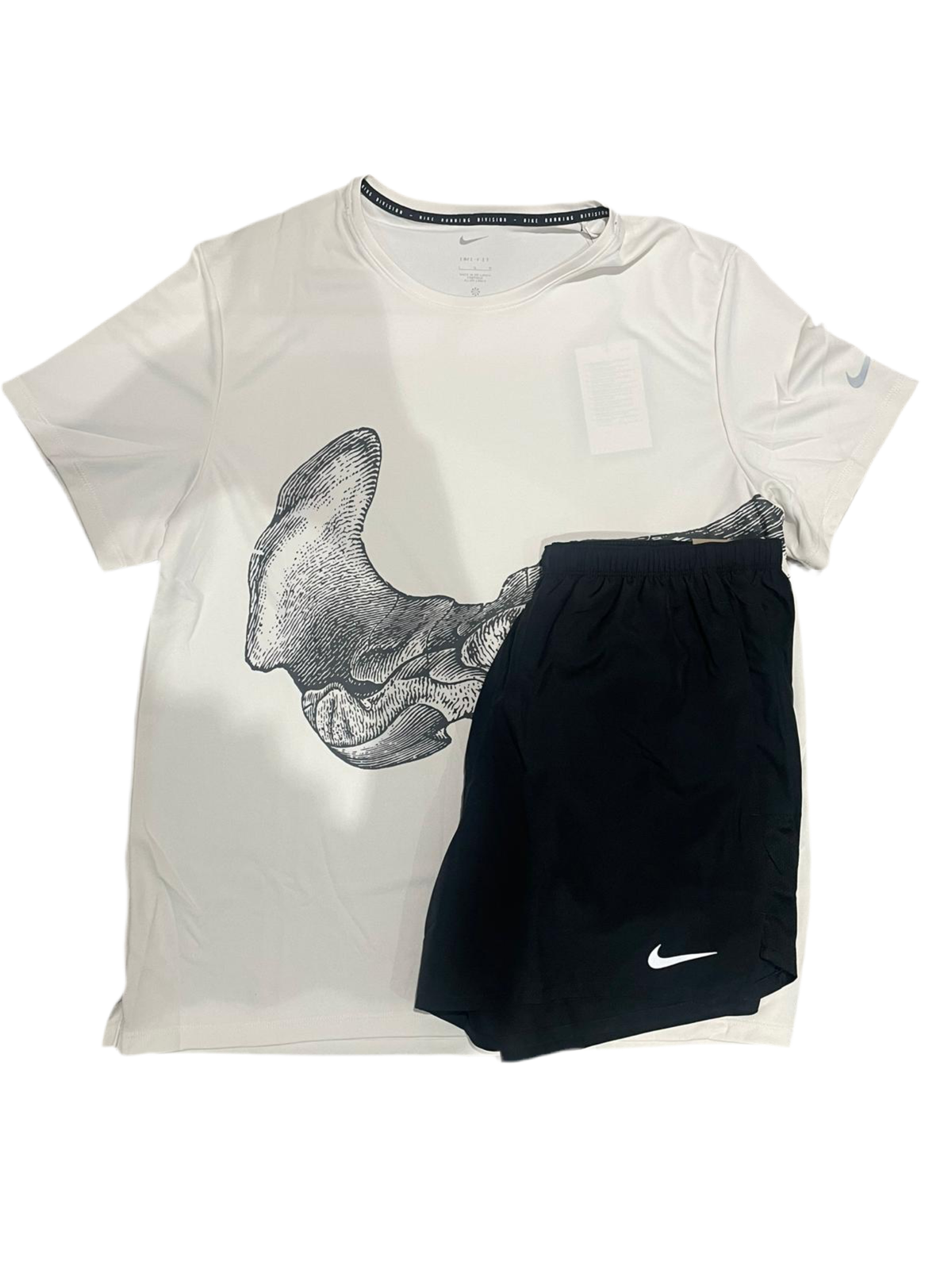 Nike Dri-FIT UV Run Division Miler - White & Black Set