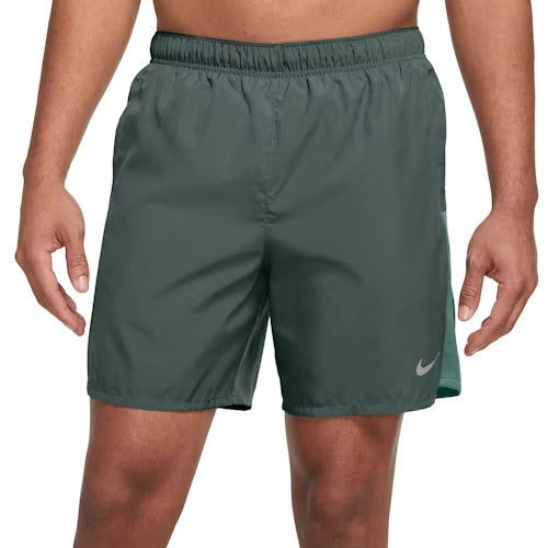 Nike Challenger Dri-fit 7inch brief lined Shorts