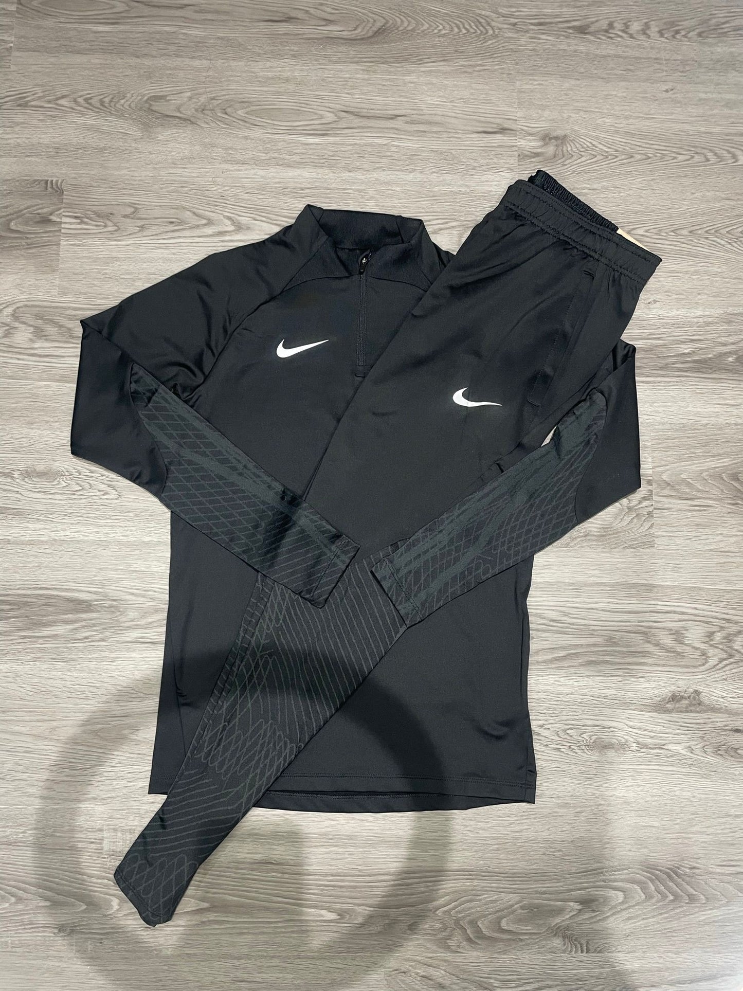 Nike Dri-Fit Strike Set