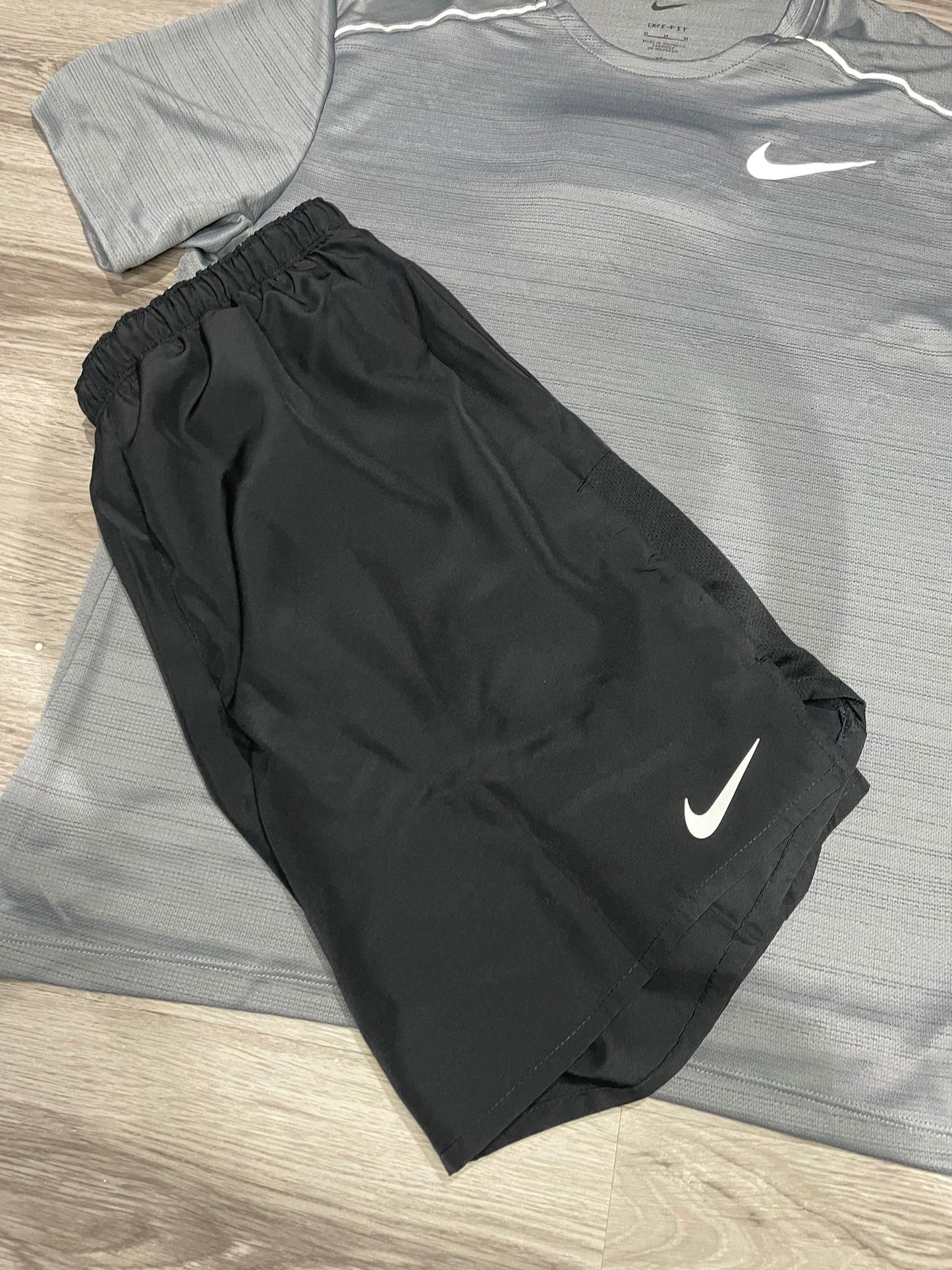 Nike Miler Set - Grey Black