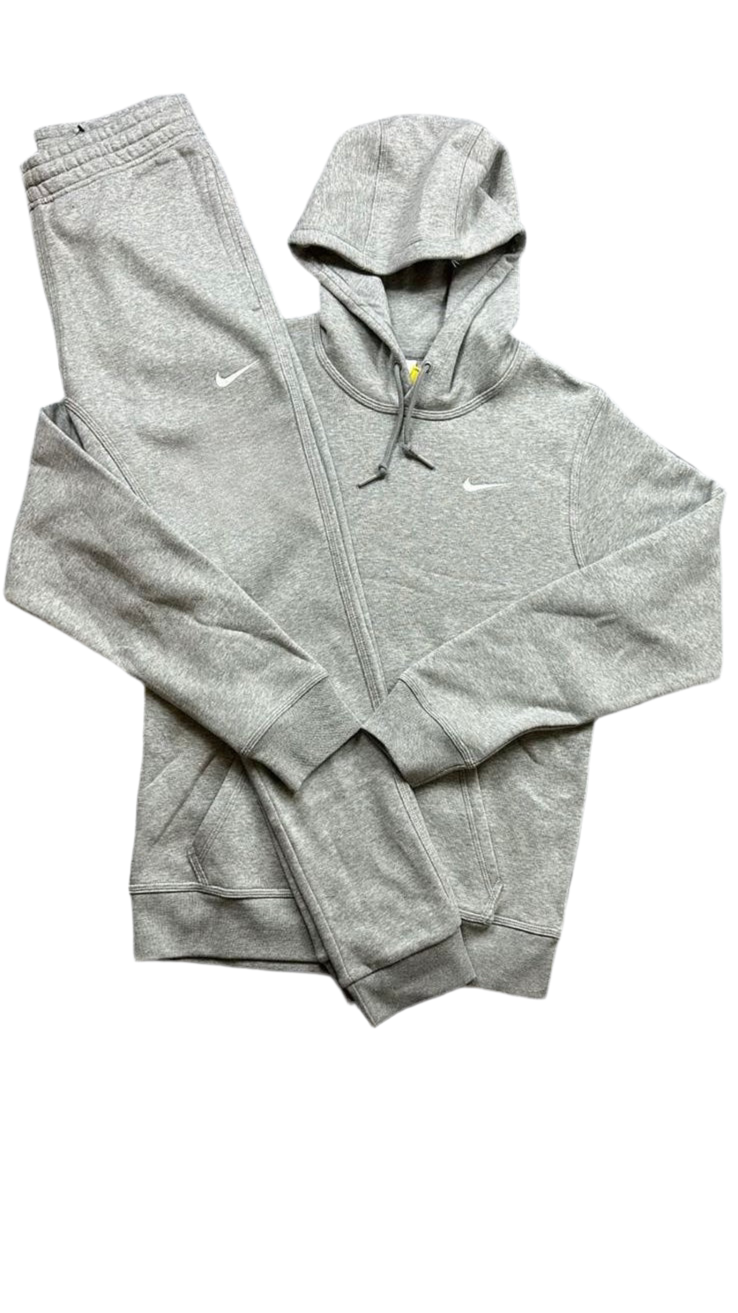 Nike Club Tracksuit - Grey