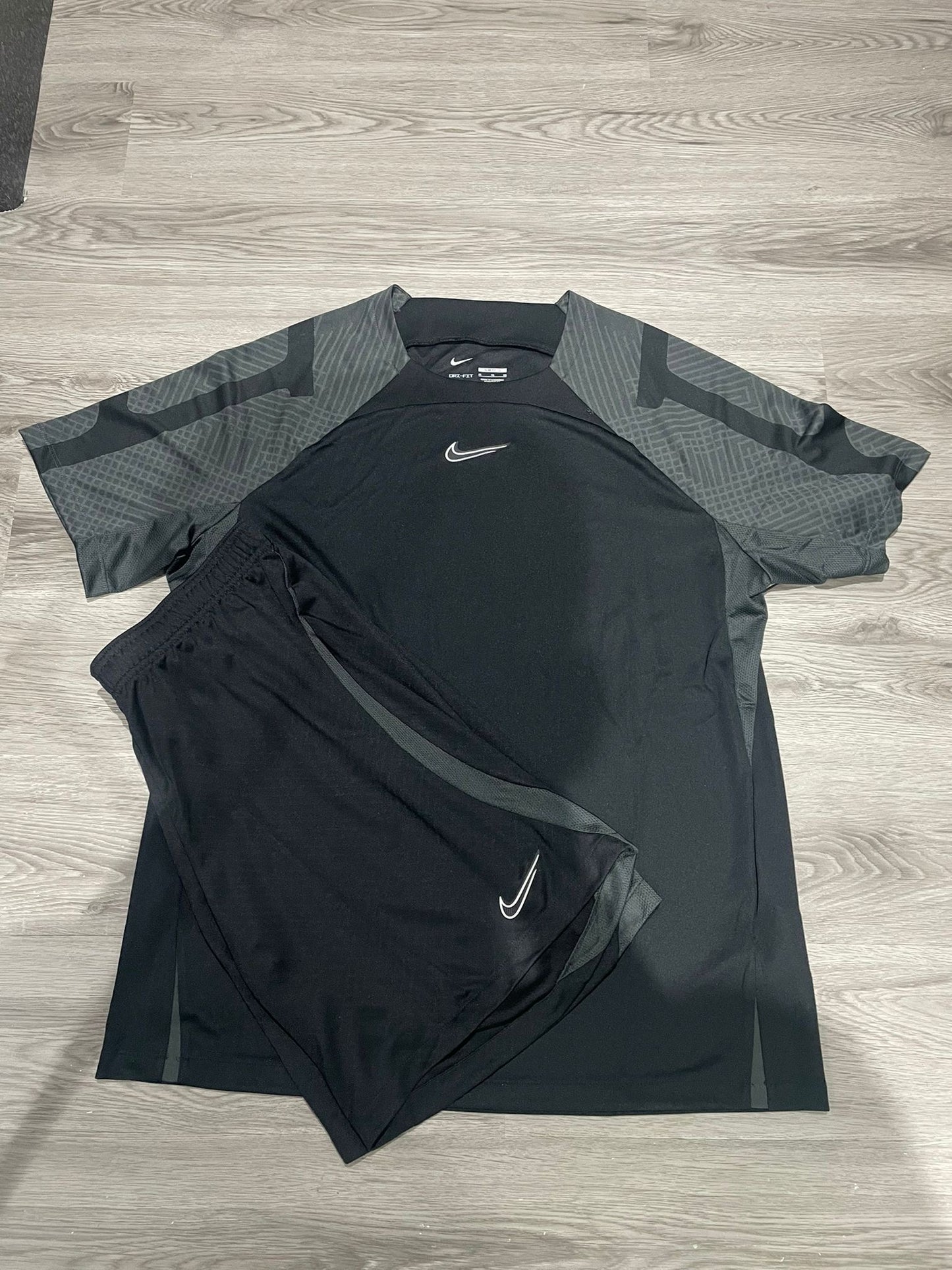 Nike Dri-Fit set - Anthracite