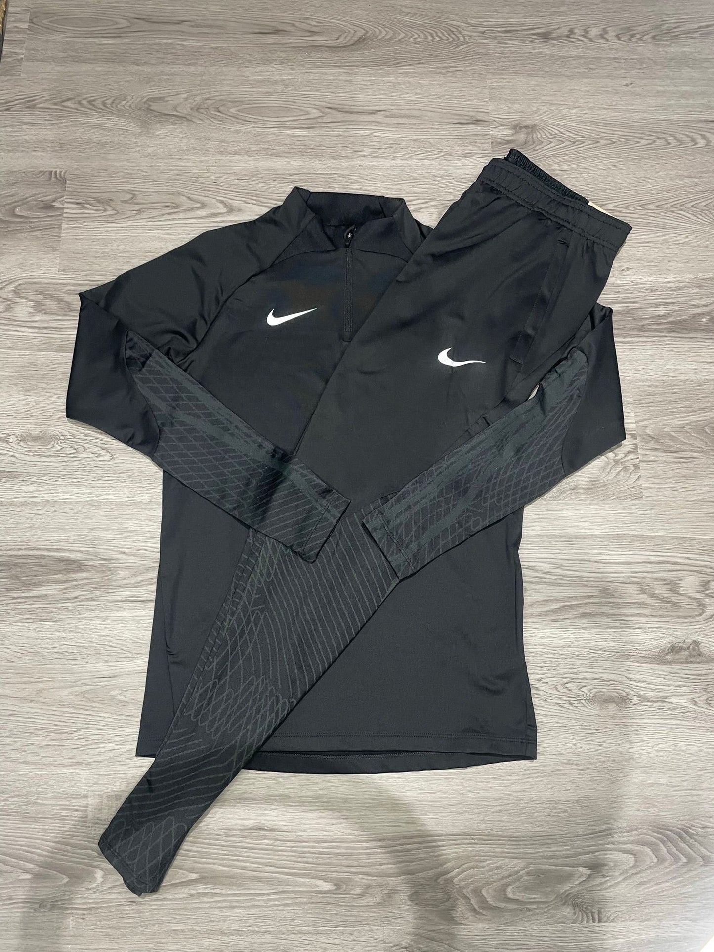 Nike Dri-Fit Strike Set