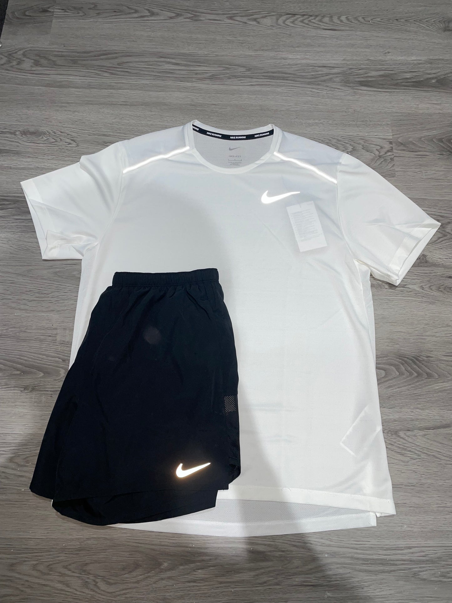 Nike Miller ‘White’ set