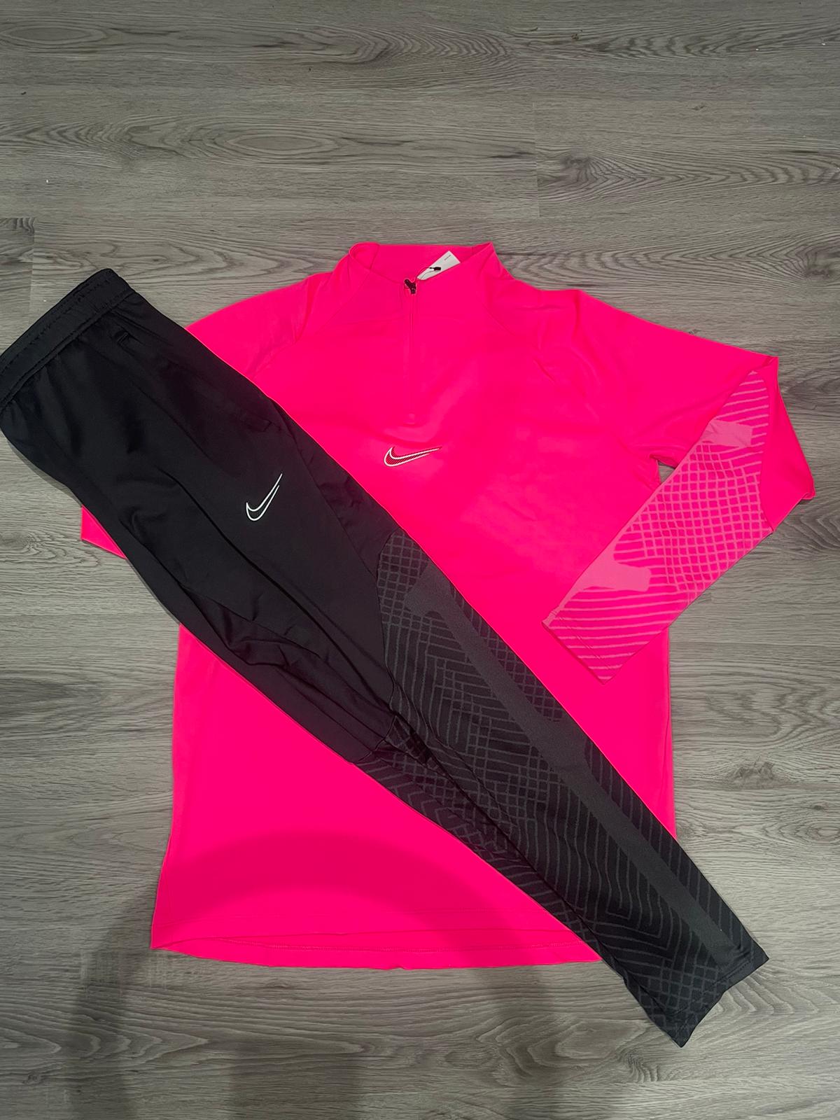 Nike Academy Pro Pink/Black Set - 2 Piece