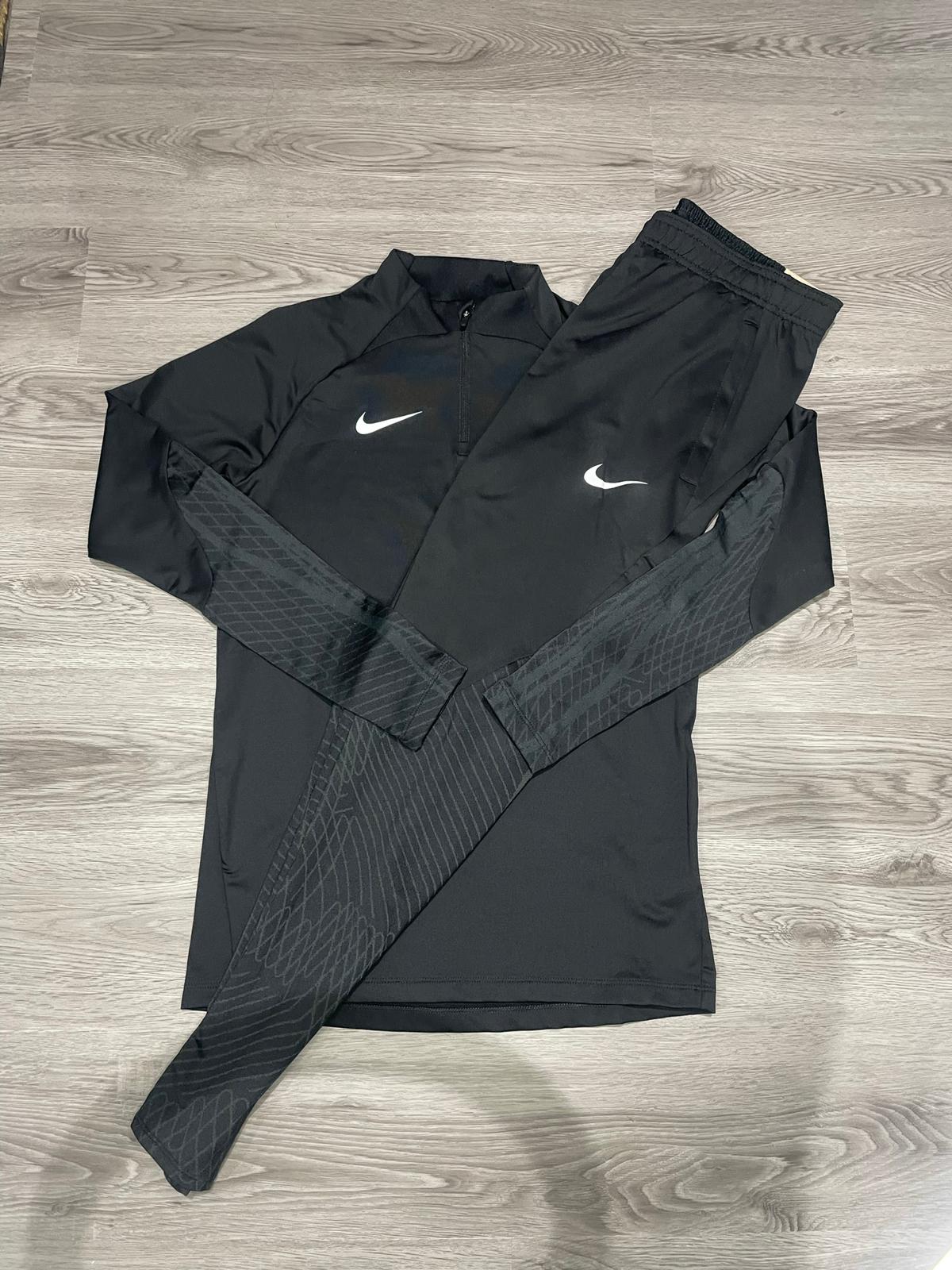 Nike Strike Black Set - Half Zip / Pants