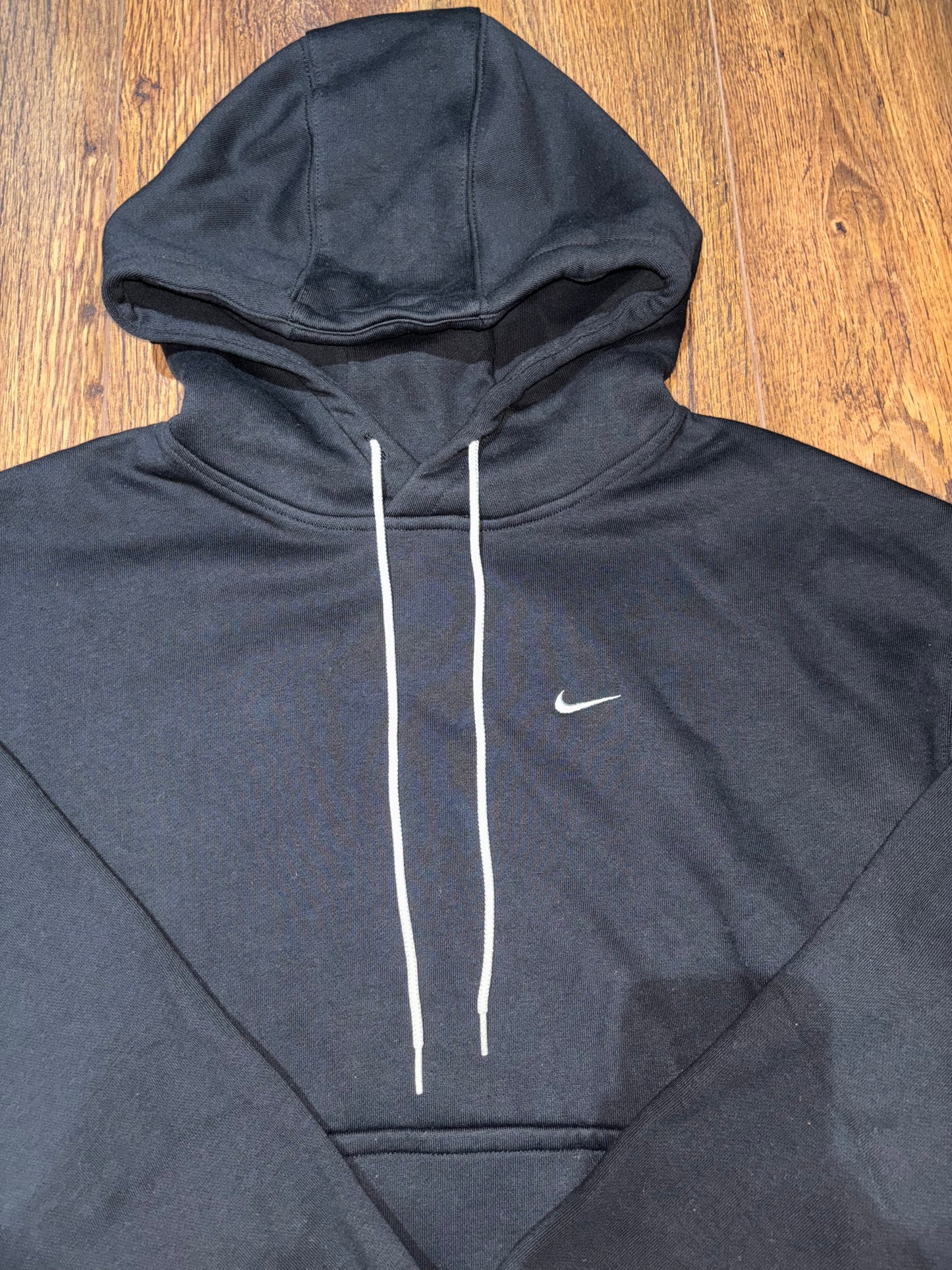 Nike Premium Essentials Hoodie - Black