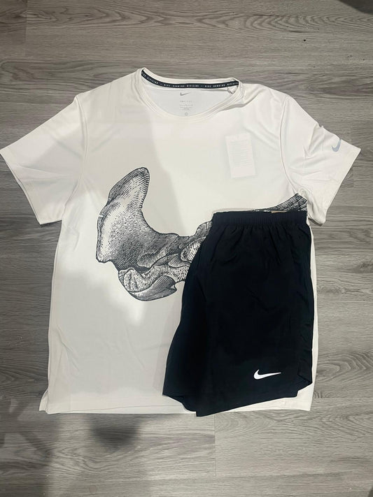 Nike Dri-FIT UV Run Division Miler - White & Black Set