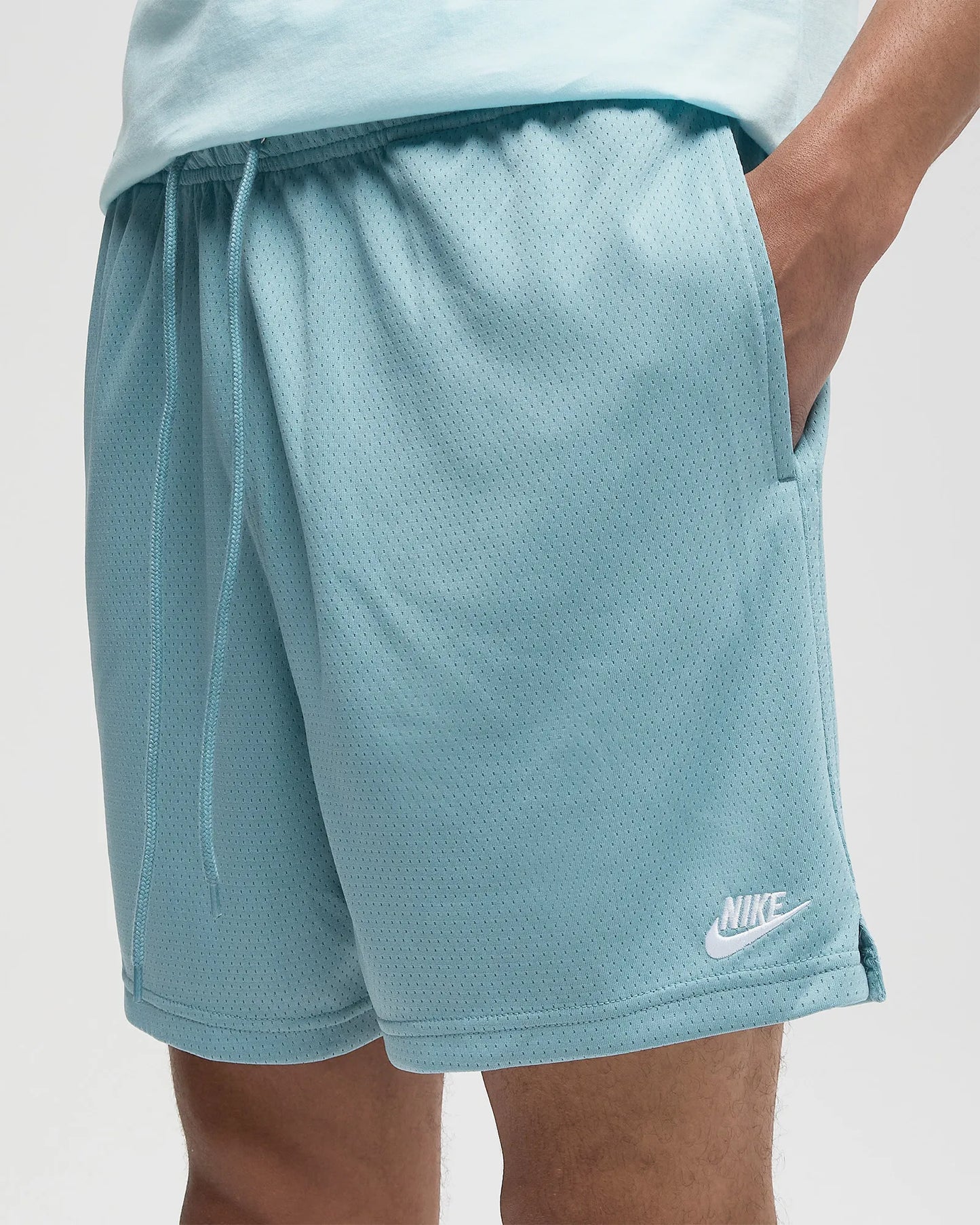 Nike Club Flow Mesh Shorts